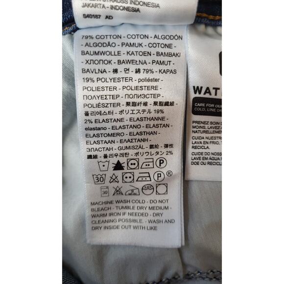 Levi's Jeans Women 10S Short Bootcut Mid Rise Medium Wash Denim - Picture 12 of 16